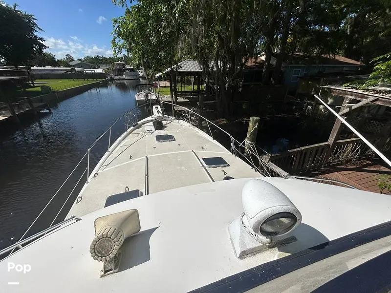 Slide: The Image of Bayliner Motoryacht 3870 1987 - 16322687