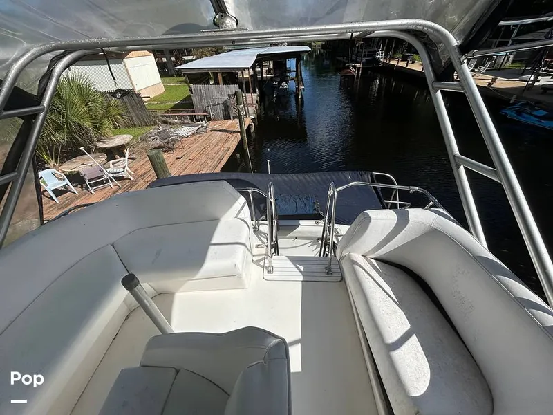 Slide: The Image of Bayliner Motoryacht 3870 1987 - 16322690