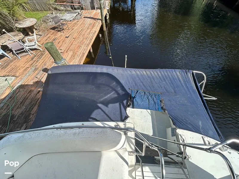 Slide: The Image of Bayliner Motoryacht 3870 1987 - 16322691