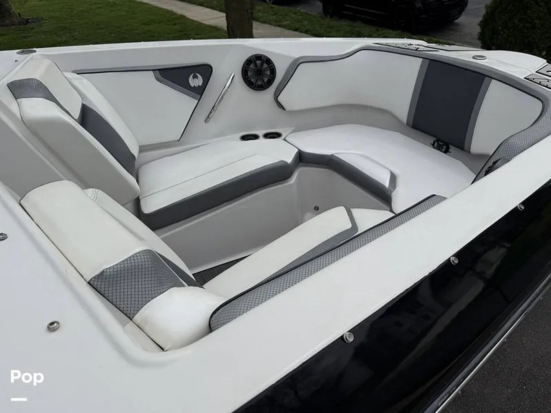 Slide: The Image of Scarab 255 id wake edition 2019 - 16341848