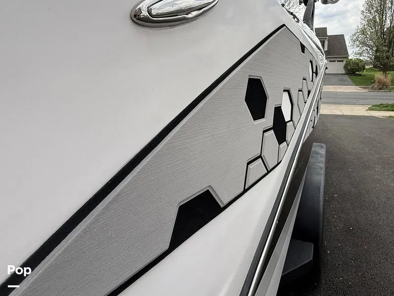 Slide: The Image of Scarab 255 id wake edition 2019 - 16341866