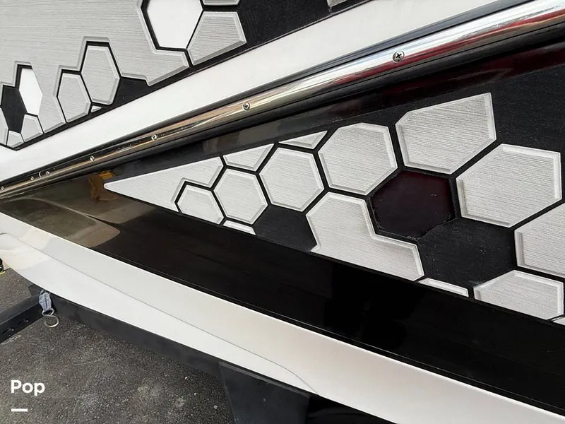 Slide: The Image of Scarab 255 id wake edition 2019 - 16341881