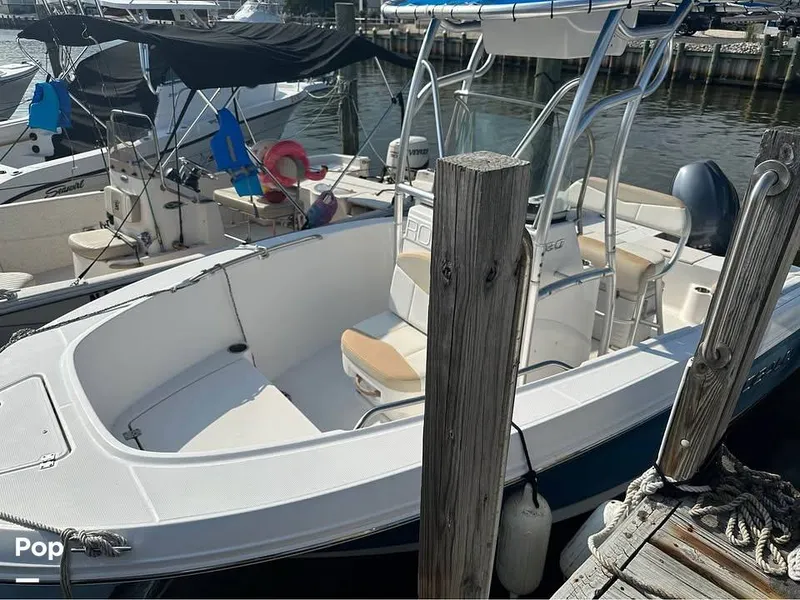 Slide: The Image of Robalo 180 2012 - 16301117