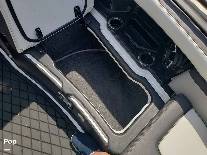 Slide: The Image of Yamaha 275SE 2022 - 16369646