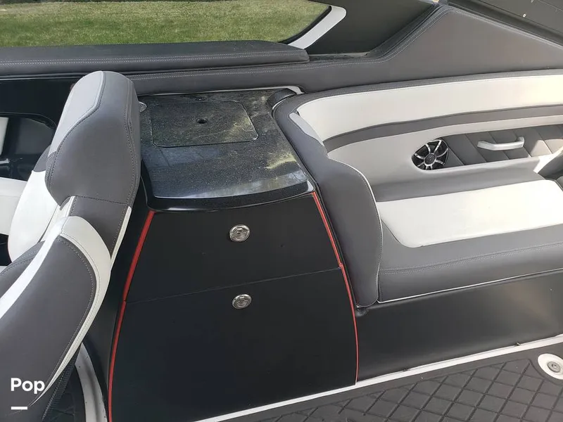 Slide: The Image of Yamaha 275SE 2022 - 16369551