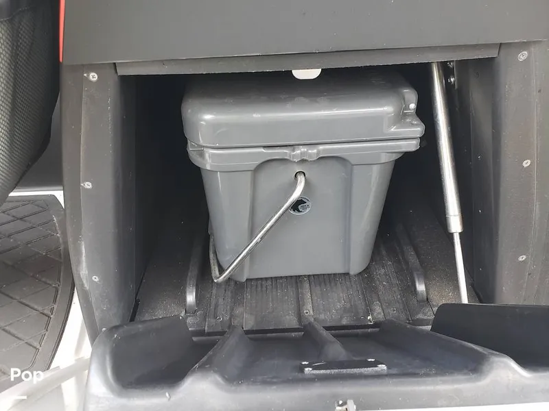 Slide: The Image of Yamaha 275SE 2022 - 16369593