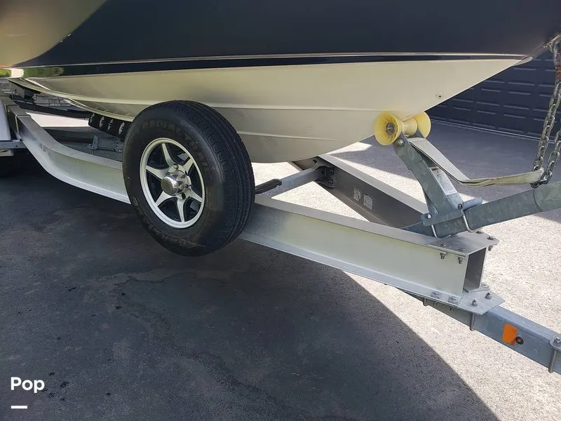 Slide: The Image of Yamaha 275SE 2022 - 16369529