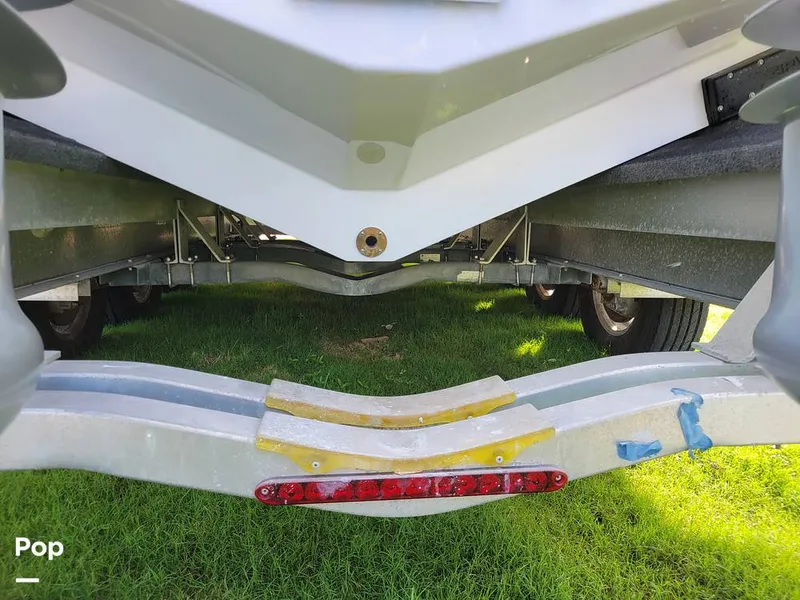 Slide: The Image of Bahama 35 CC 2027 - 16337167