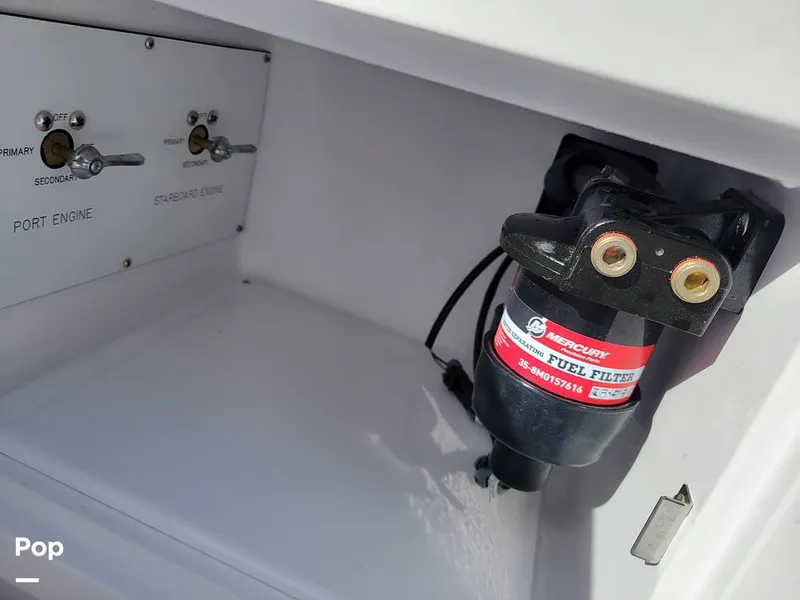 Slide: The Image of Bahama 35 CC 2027 - 16337186