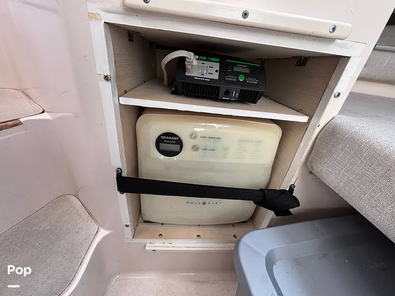 Slide: The Image of Grady-White 272 Sailfish 1997 - 16340601