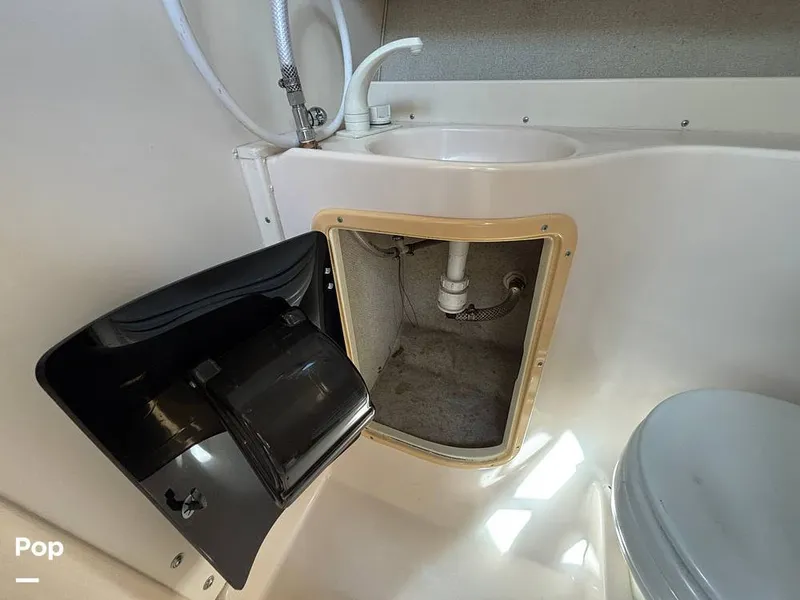 Slide: The Image of Grady-White 272 Sailfish 1997 - 16340610