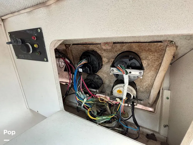 Slide: The Image of Grady-White 272 Sailfish 1997 - 16340629