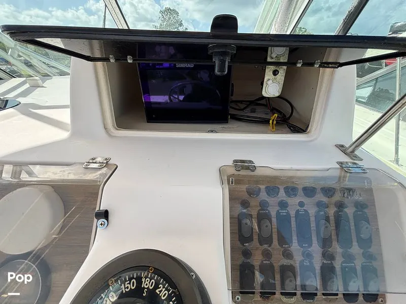 Slide: The Image of Grady-White 272 Sailfish 1997 - 16340560