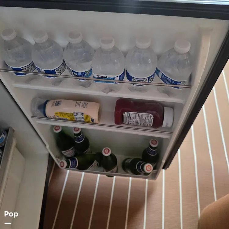 Slide: The Image of Four Winns Vista 348 2006 - 16315124