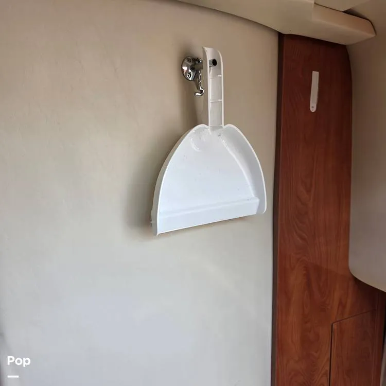 Slide: The Image of Four Winns Vista 348 2006 - 16315128