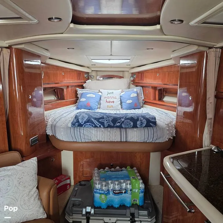 Slide: The Image of Four Winns Vista 348 2006 - 16315129