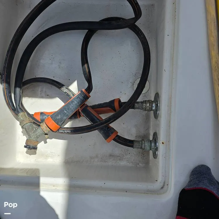 Slide: The Image of Four Winns Vista 348 2006 - 16315170