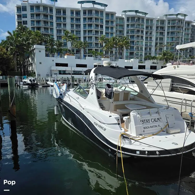 Slide: The Image of Four Winns Vista 348 2006 - 16315178