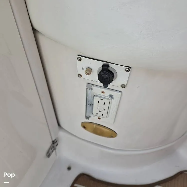 Slide: The Image of Four Winns Vista 348 2006 - 16315193