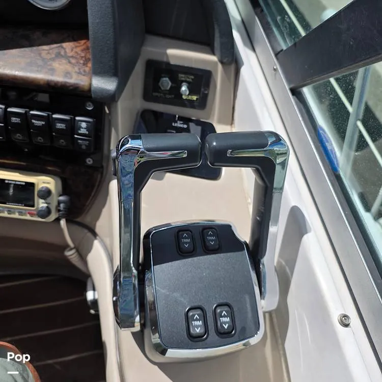 Slide: The Image of Four Winns Vista 348 2006 - 16315198