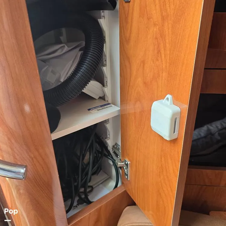 Slide: The Image of Four Winns Vista 348 2006 - 16315214