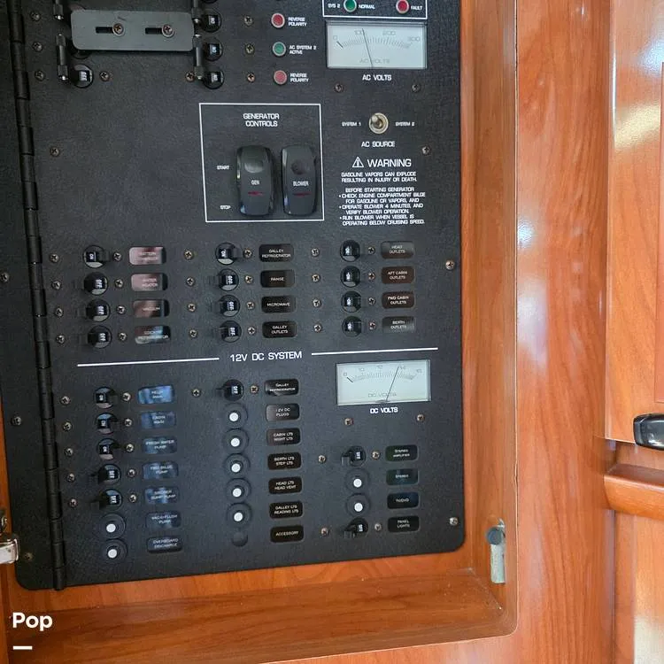 Slide: The Image of Four Winns Vista 348 2006 - 16315215