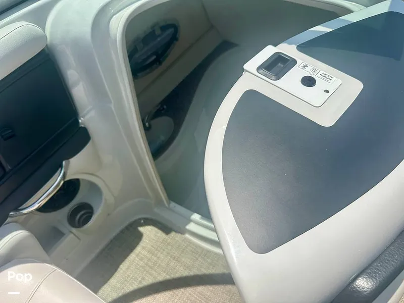 Slide: The Image of Crownline Boats E2 2017 - 16521502