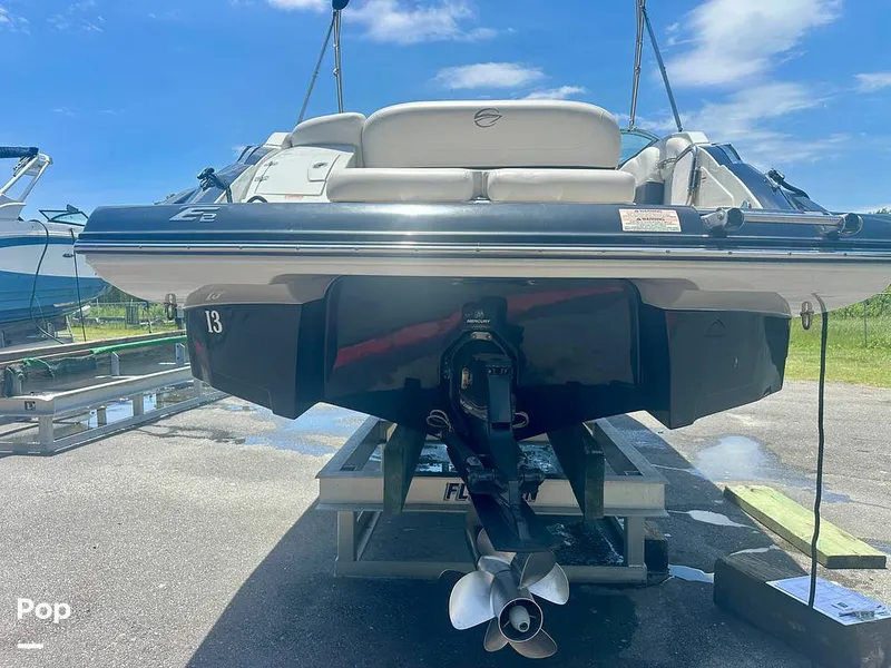 Slide: The Image of Crownline Boats E2 2017 - 16521792