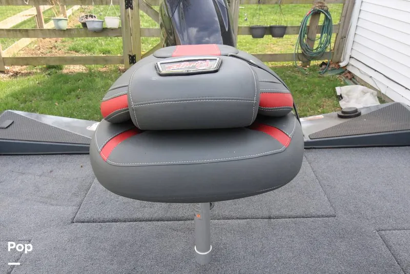 Slide: The Image of Pedestal Seats - 16326915