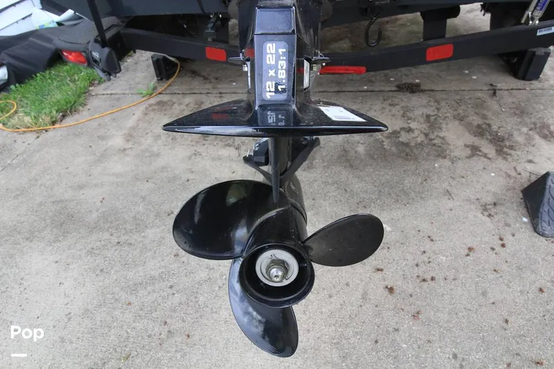 Slide: The Image of 2024 Mercury 60HP - 16326945