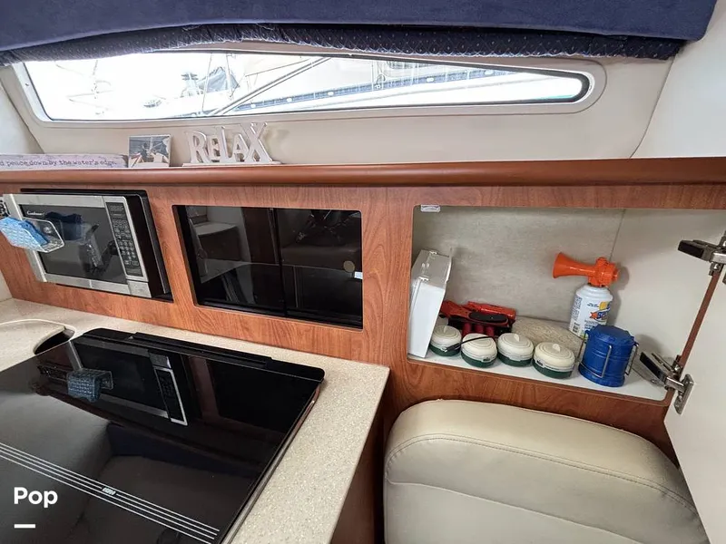 Slide: The Image of Bayliner 285 2010 - 16340039