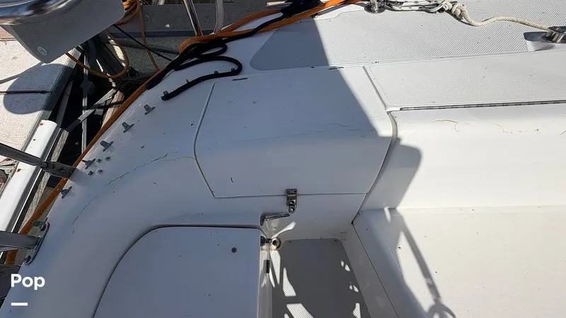 Slide: The Image of Catalina 320 Sloop 2006 - 16336835