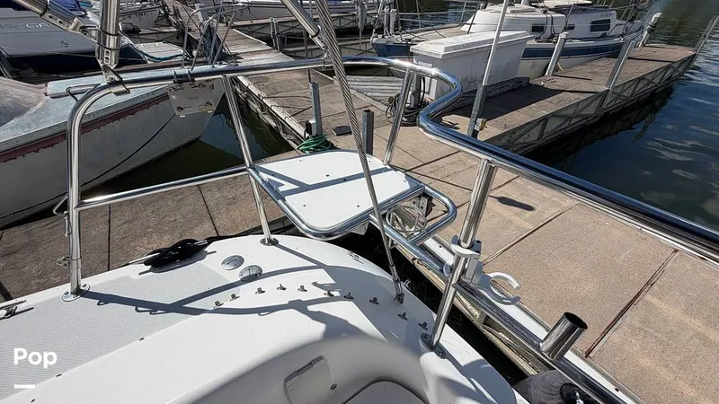 Slide: The Image of Catalina 320 Sloop 2006 - 16336844