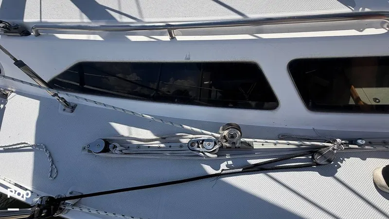 Slide: The Image of Catalina 320 Sloop 2006 - 16336846