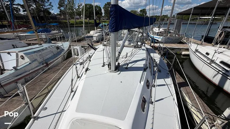 Slide: The Image of Catalina 320 Sloop 2006 - 16336850