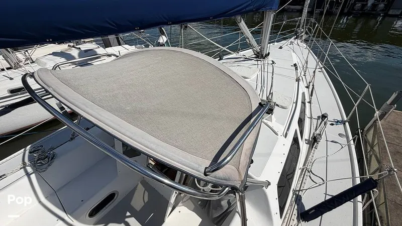 Slide: The Image of Catalina 320 Sloop 2006 - 16336863