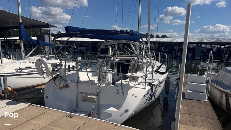 Slide: The Image of Catalina 320 Sloop 2006 - 16336865