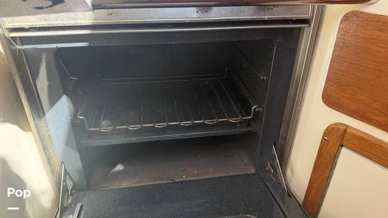 Slide: The Image of Catalina 320 Sloop 2006 - 16336726