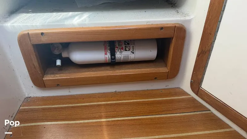 Slide: The Image of Catalina 320 Sloop 2006 - 16336727