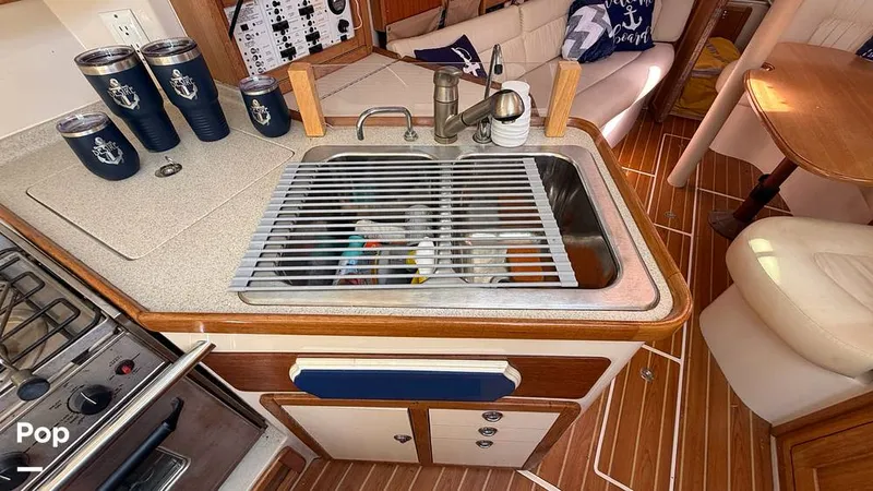 Slide: The Image of Catalina 320 Sloop 2006 - 16336730