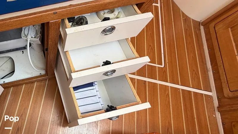 Slide: The Image of Catalina 320 Sloop 2006 - 16336732