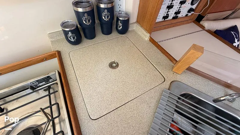 Slide: The Image of Catalina 320 Sloop 2006 - 16336734