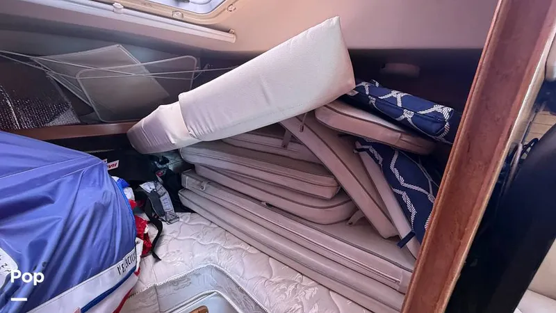 Slide: The Image of Catalina 320 Sloop 2006 - 16336755