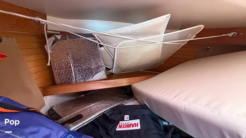 Slide: The Image of Catalina 320 Sloop 2006 - 16336757