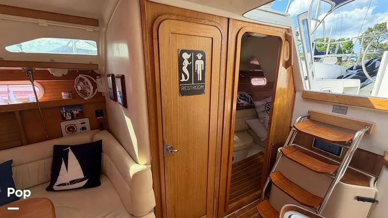 Slide: The Image of Catalina 320 Sloop 2006 - 16336762