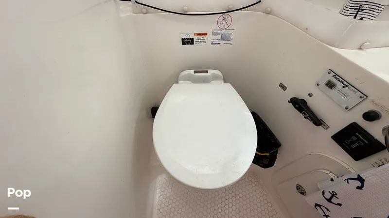 Slide: The Image of Catalina 320 Sloop 2006 - 16336765