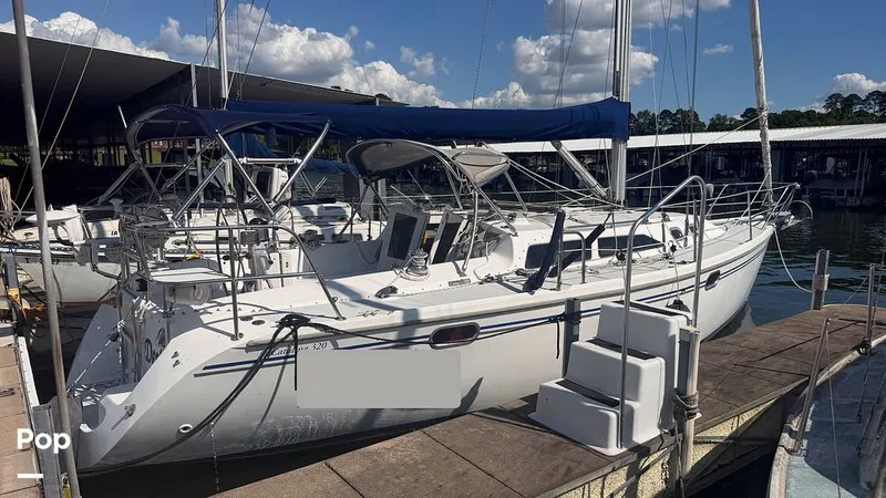 Slide: The Image of Catalina 320 Sloop 2006 - 16336866