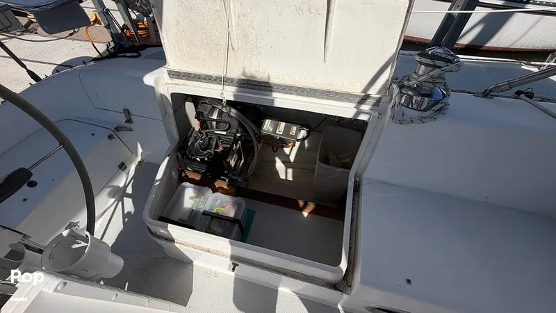 Slide: The Image of Catalina 320 Sloop 2006 - 16336818