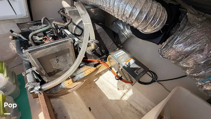 Slide: The Image of Catalina 320 Sloop 2006 - 16336820