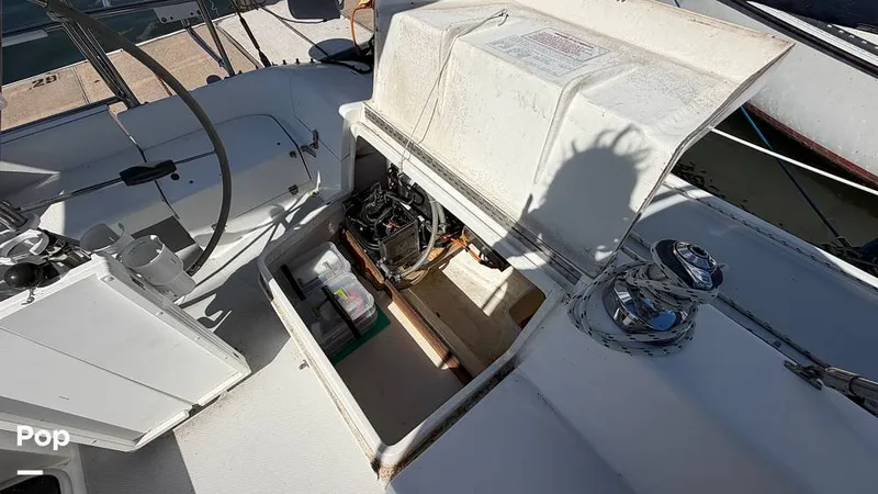 Slide: The Image of Catalina 320 Sloop 2006 - 16336821